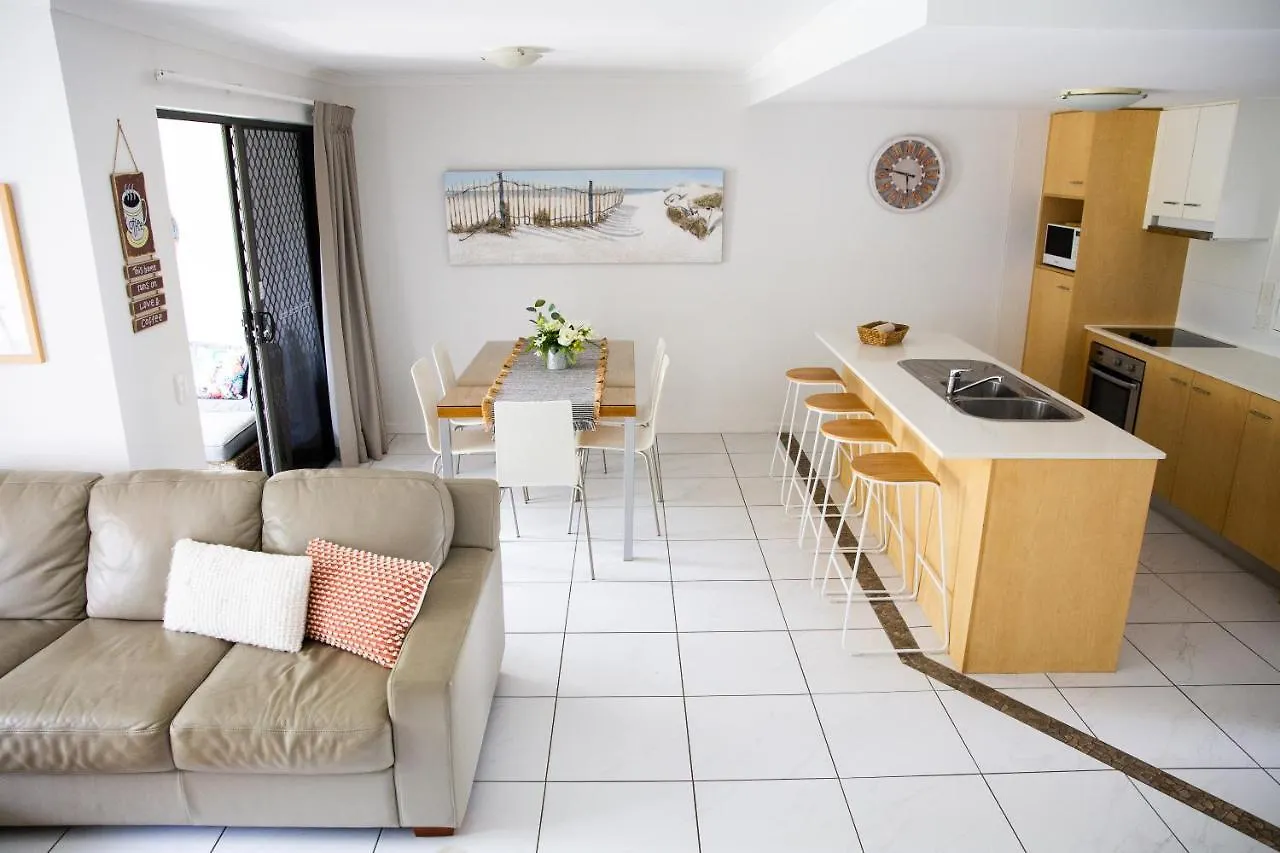 Apartment Tropical Getaway In 2 Bedroom Unit In 4 Star Resort Noosaville