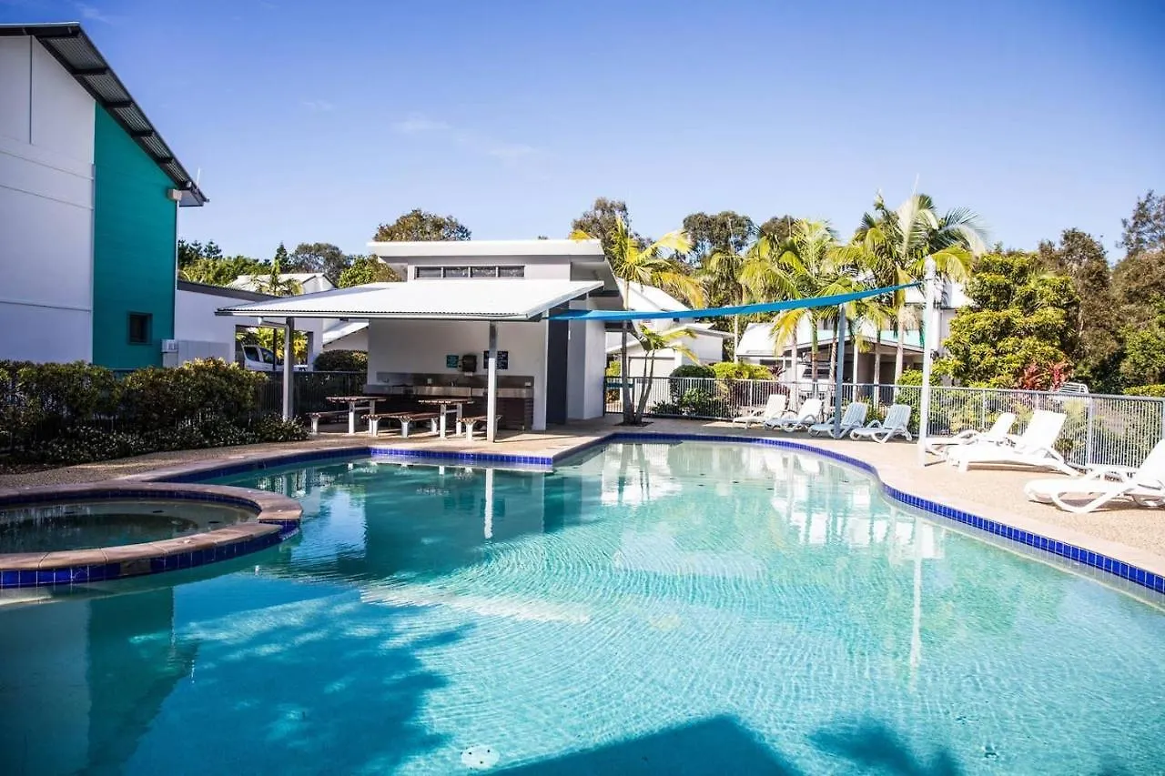 Tropical Getaway In 2 Bedroom Unit In 4 Star Resort Noosaville 0*,
