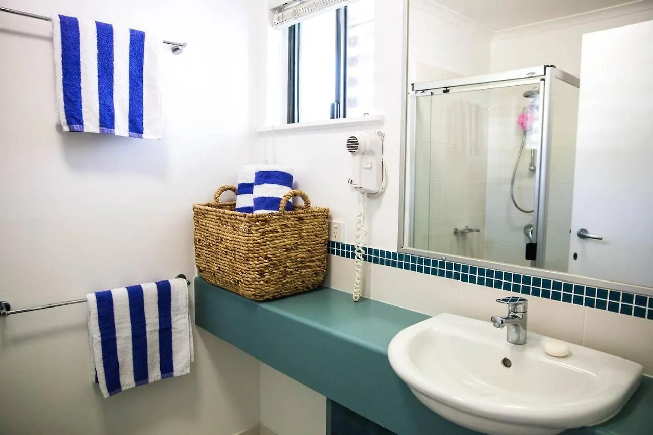 Tropical Getaway In 2 Bedroom Unit In 4 Star Resort Noosaville